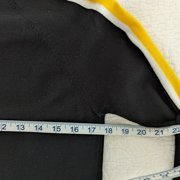 DIVIDED Black Cropped high neck Sweater with Sleeve Stripe M - Picture 8 of 9